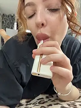 Hannah xBaby online show from March 26, 10:39 am