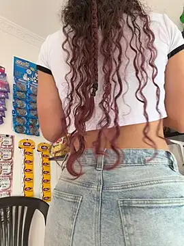 Camilla Miller01 online show from March 13, 9:27 pm