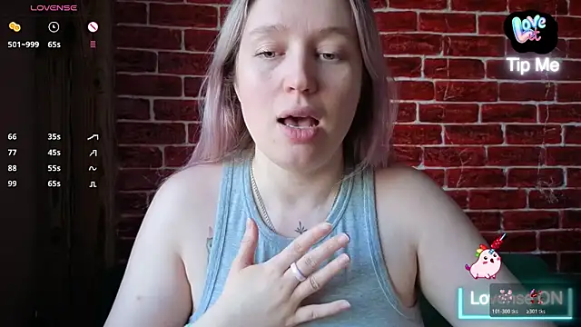 CitrusBlissss online show from March 27, 11:00 am