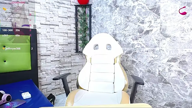 Snapshot of Kony_Lan chatting on October 21, 2:32 pm Kony Lan online show from October 21, 2:32 pm