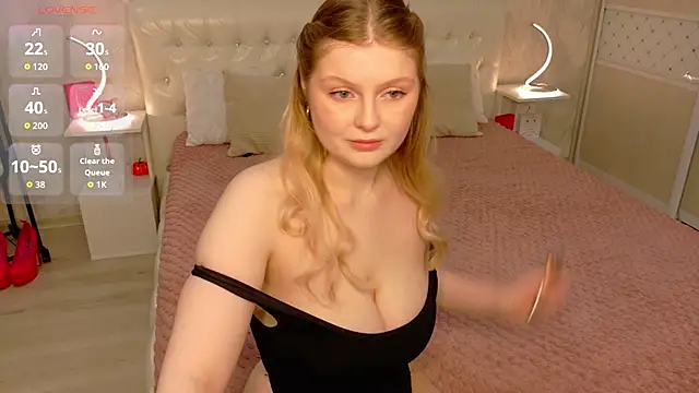 AmeliaDiamond online show from February 6, 11:30 pm