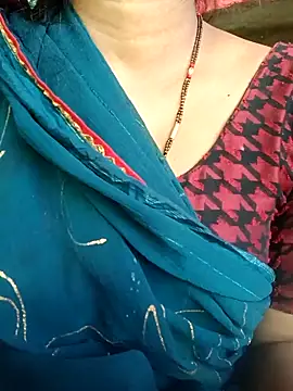 Falguni Desai online show from April 23, 2:30 am