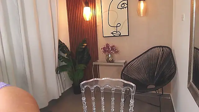 Lia Mar  online show from February 24, 6:39 pm