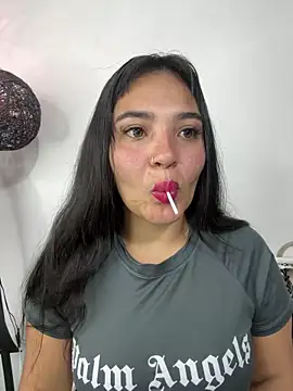 meli  brown online show from February 1, 4:55 am