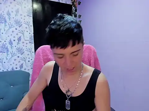  Hannah Hot online show from October 2, 2:38 am