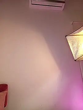 KITY HILL online show from February 15, 7:51 am