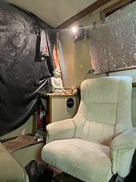 ladyboatlady online show from March 6, 7:36 am