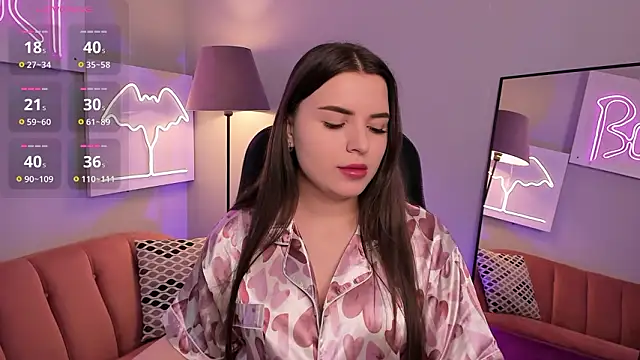 AliceLiador online show from February 14, 7:32 am