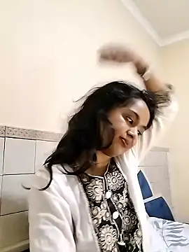 cute indianxo online show from January 10, 8:46 pm