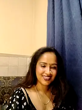 cute indianxo online show from April 16, 9:14 pm