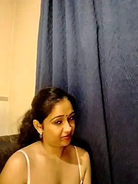 cute indianxo online show from April 9, 6:35 pm
