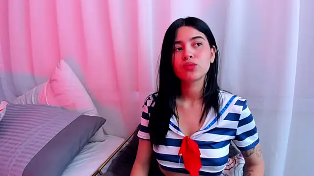 MaiaaCandy online show from February 13, 10:00 pm