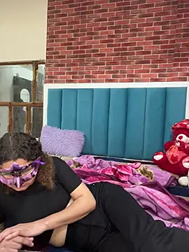 WILDKAT7 online show from February 13, 8:10 pm