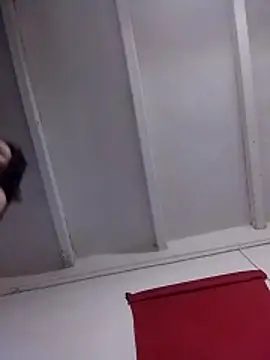 Themaskedgirl21 online show from March 25, 7:39 pm