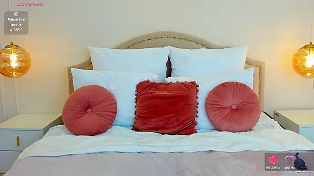 ElzaJons online show from September 30, 12:22 pm