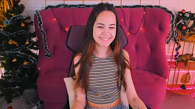 UliaNeer online show from December 20, 5:11 am