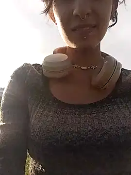 LuaBusch online show from February 4, 10:13 pm