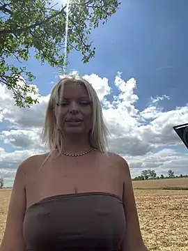  Lilly angel online show from July 28, 11:08 am