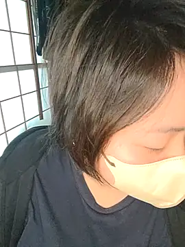 Snapshot of yukari_0011 chatting on October 22, 12:59 am yukari 0011 online show from October 22, 12:59 am