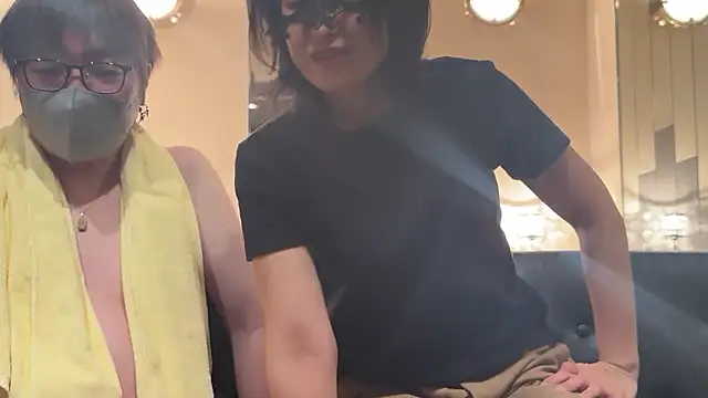 21yuri27 online show from November 24, 2:30 pm