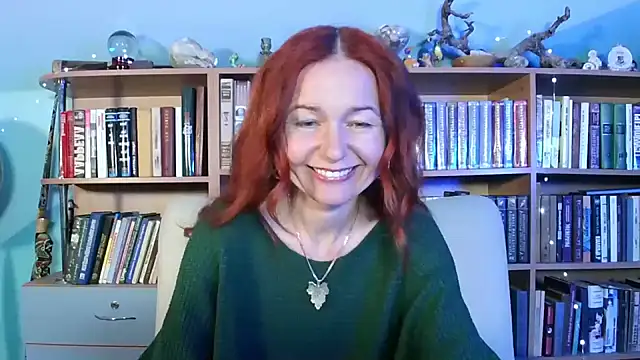 Foxilady357 online show from April 21, 12:56 pm