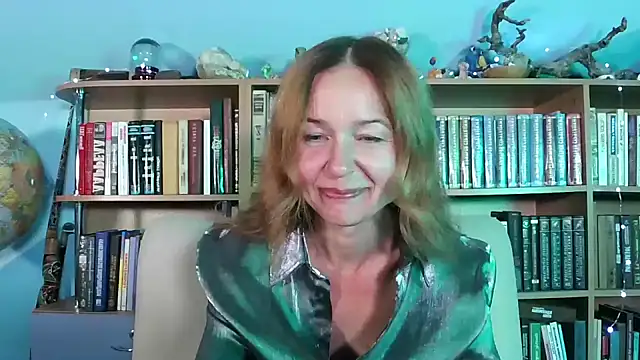 Foxilady357 online show from September 30, 4:23 pm