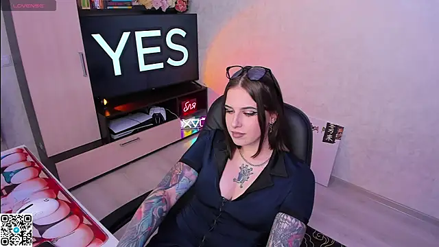 Arya deepthroat queen online show from September 14, 8:51 pm