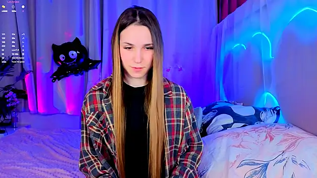 -CindyLou online show from October 24, 8:27 pm