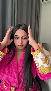 LilMisIndianx online show from April 2, 9:51 am