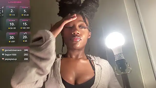 maskedgirl5005 online show from October 17, 5:21 am