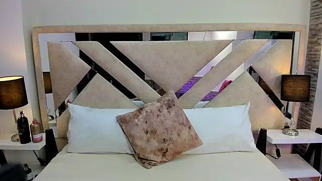 ximena vasquez8 online show from February 2, 3:16 am