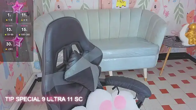 Paris09 v  online show from April 29, 5:30 pm