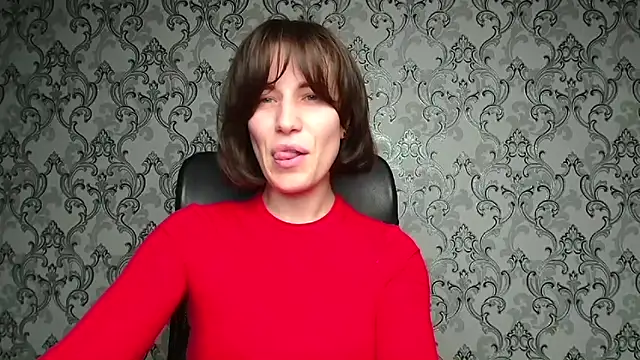 Kelly Kisss online show from February 8, 12:09 pm