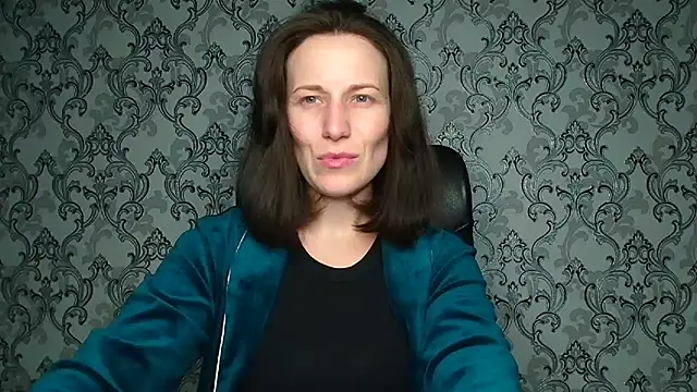 Kelly Kisss online show from February 4, 12:08 pm