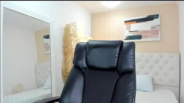 BarbieGirl xx online show from November 21, 8:11 pm