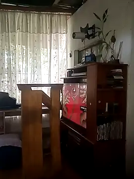 kendraof online show from April 24, 6:00 pm