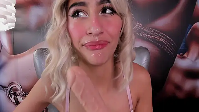 miss   taylor online show from March 26, 2:36 am