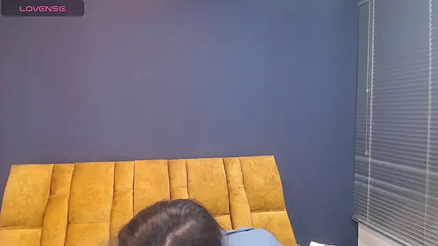 KendraaSimons online show from January 5, 7:39 pm