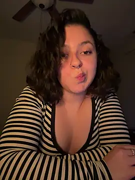 babykalirose online show from February 28, 1:27 am