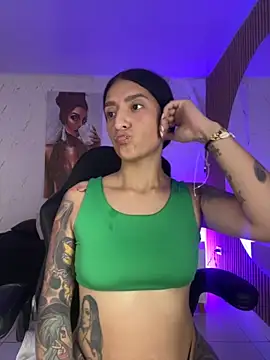 Scaarlettfox online show from November 12, 7:34 pm