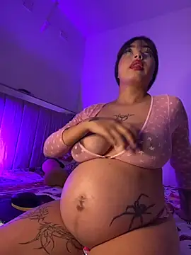 lucialauper  online show from October 24, 1:45 am