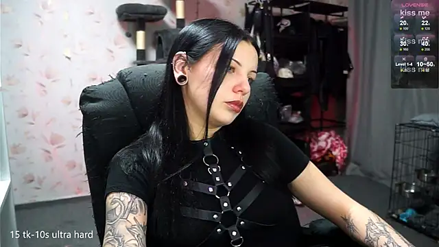 lera smith online show from March 2, 10:15 pm