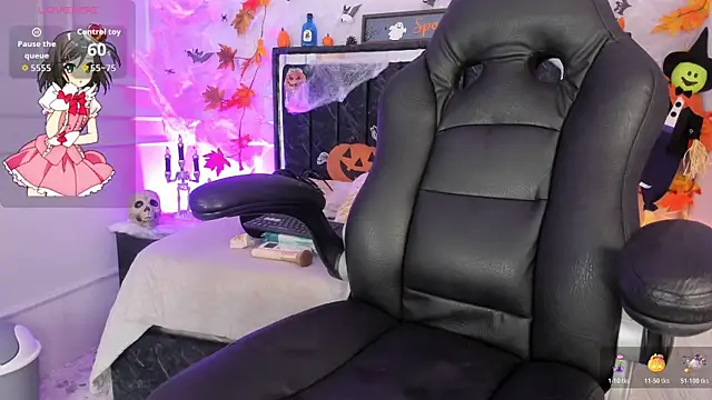 SwettRenata  online show from October 29, 12:42 pm