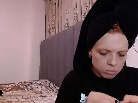 saara johnson496 online show from April 19, 12:54 am