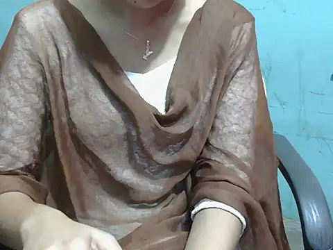 Snapshot of lovely_soniya chatting on September 25, 7:40 am lovely soniya online show from September 25, 7:40 am