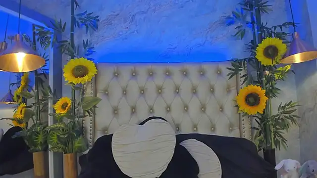 LittleeJaz online show from September 21, 4:55 am