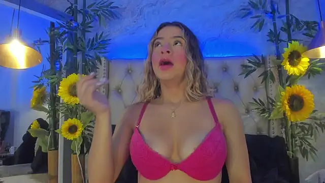 LittleeJaz online show from October 3, 5:23 am