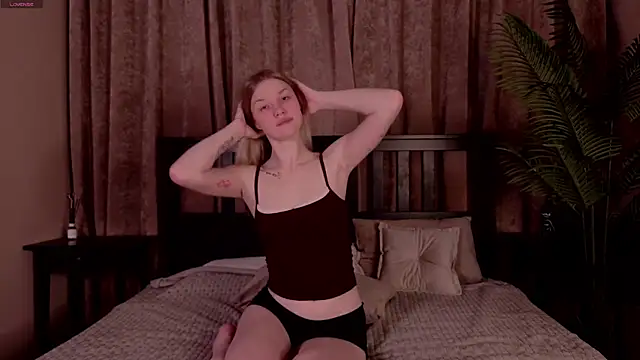 ChristyMarshall online show from April 15, 7:58 pm