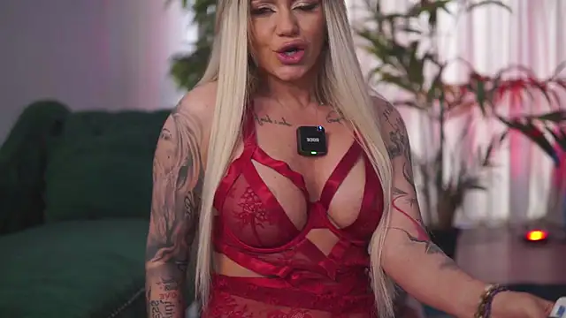 AlmaVelia online show from February 21, 10:49 am