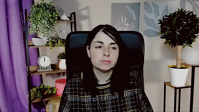 MartaEdams online show from March 18, 7:02 am